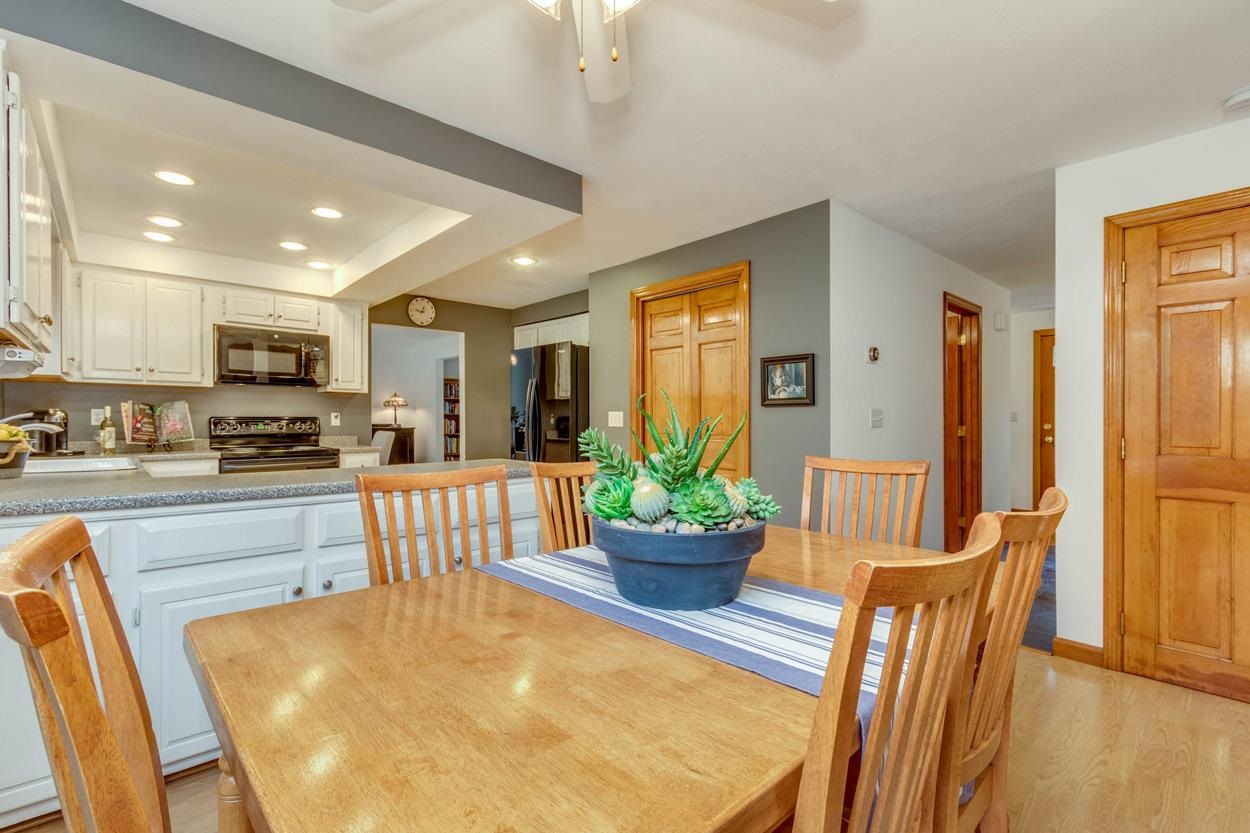 24 Balmorra Road Windham, NH 03087 - Photo 16 of 40