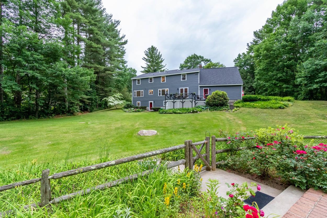 24 Balmorra Road Windham, NH 03087 - Photo 36 of 40