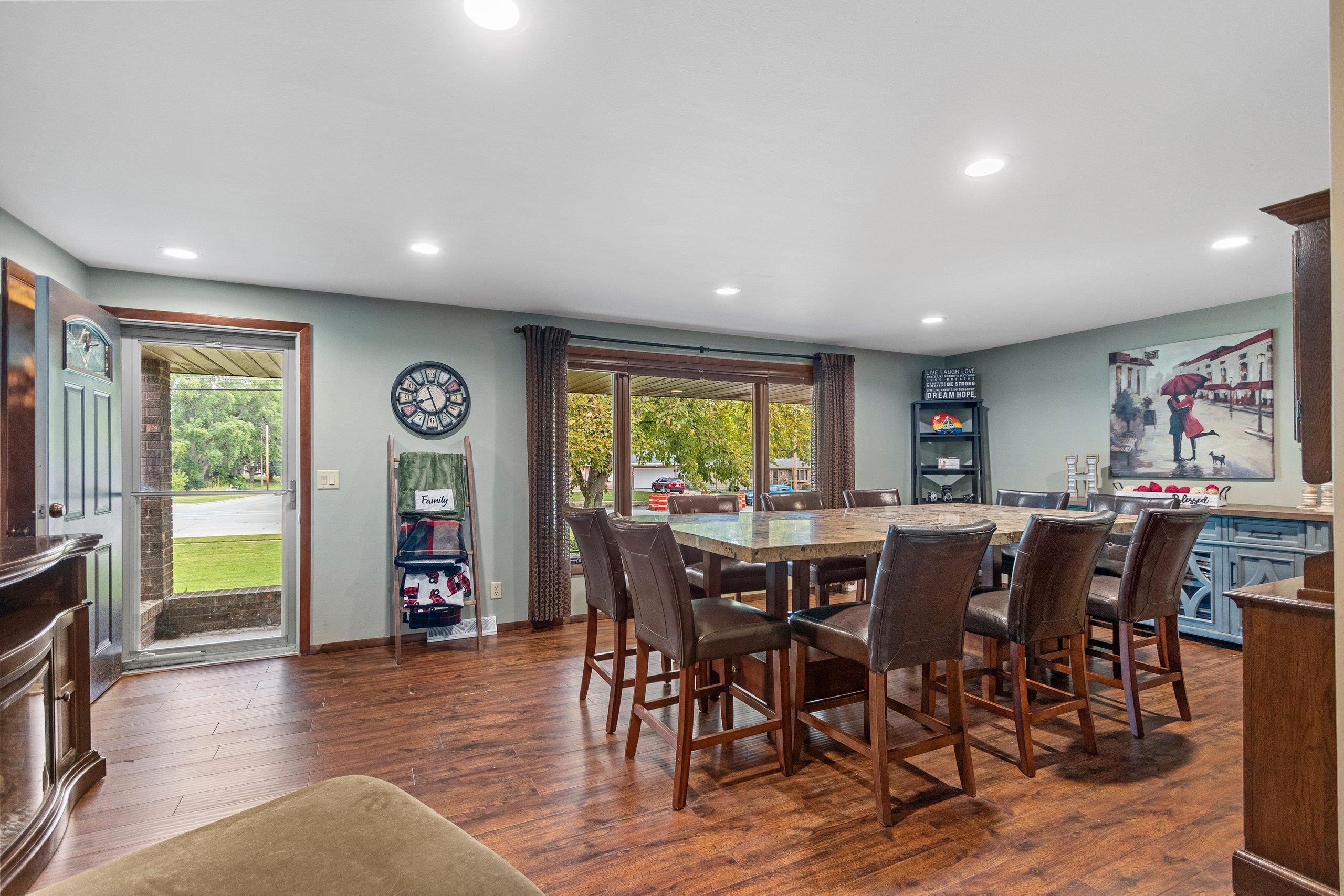 2439 West Point Road Green Bay, WI 54304 - Photo 25 of 79