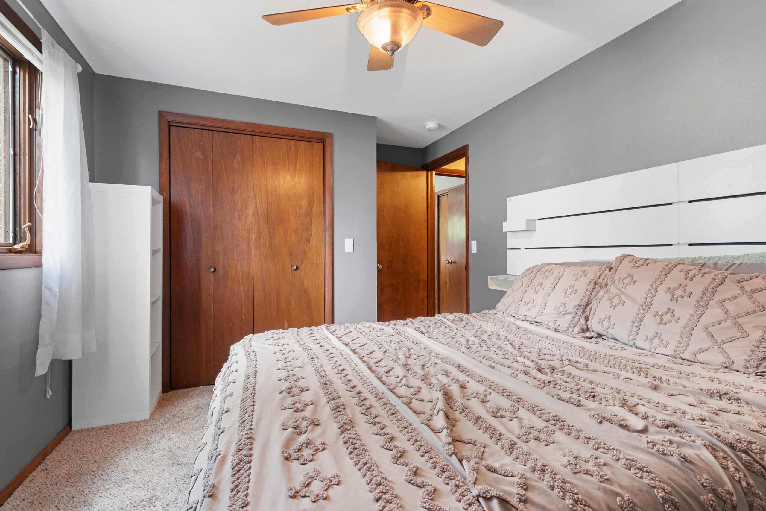 2439 West Point Road Green Bay, WI 54304 - Photo 35 of 79