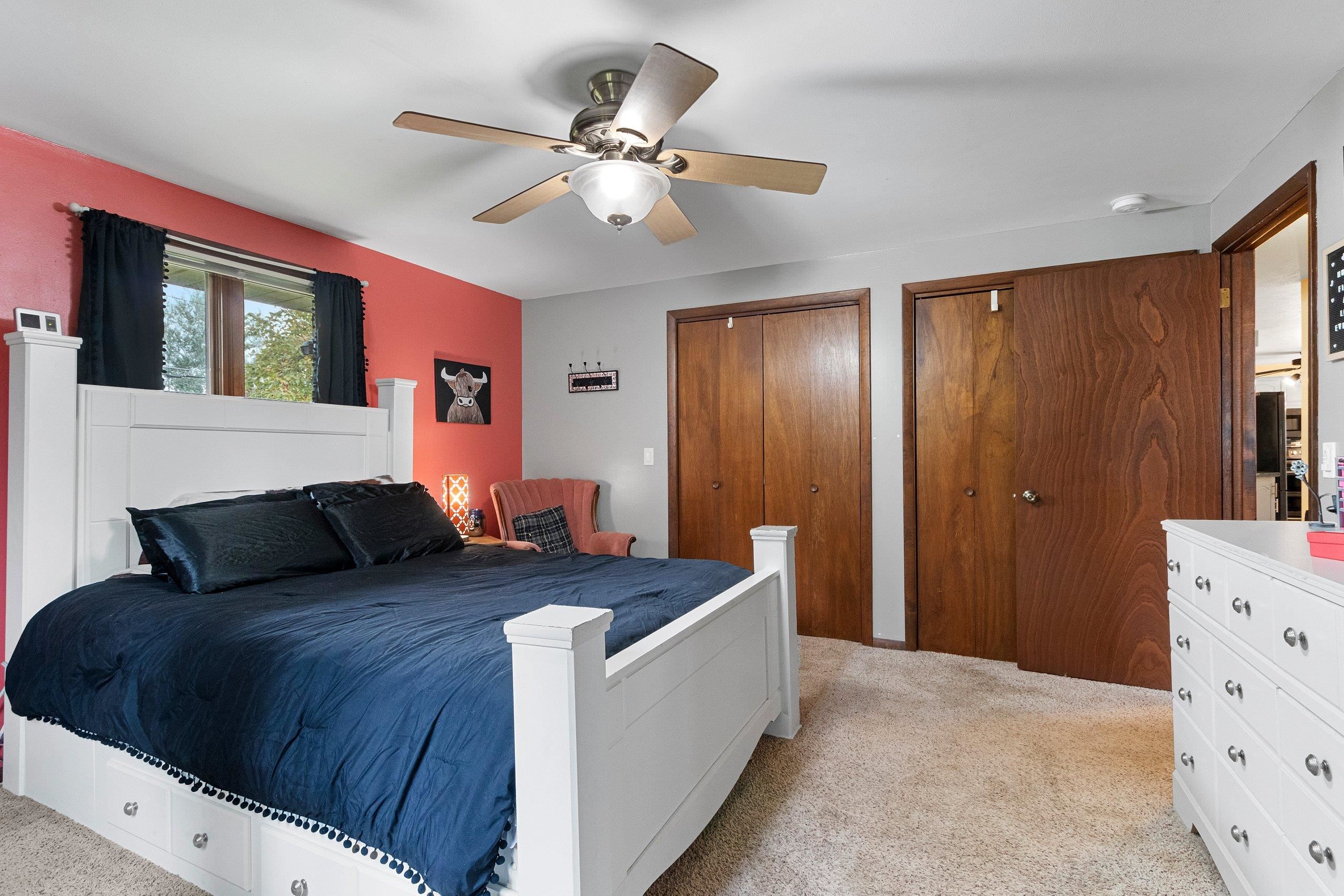 2439 West Point Road Green Bay, WI 54304 - Photo 37 of 79