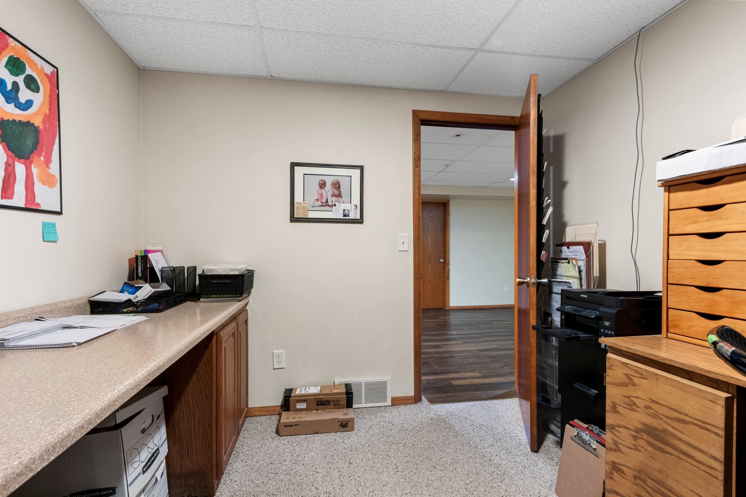 2439 West Point Road Green Bay, WI 54304 - Photo 43 of 79