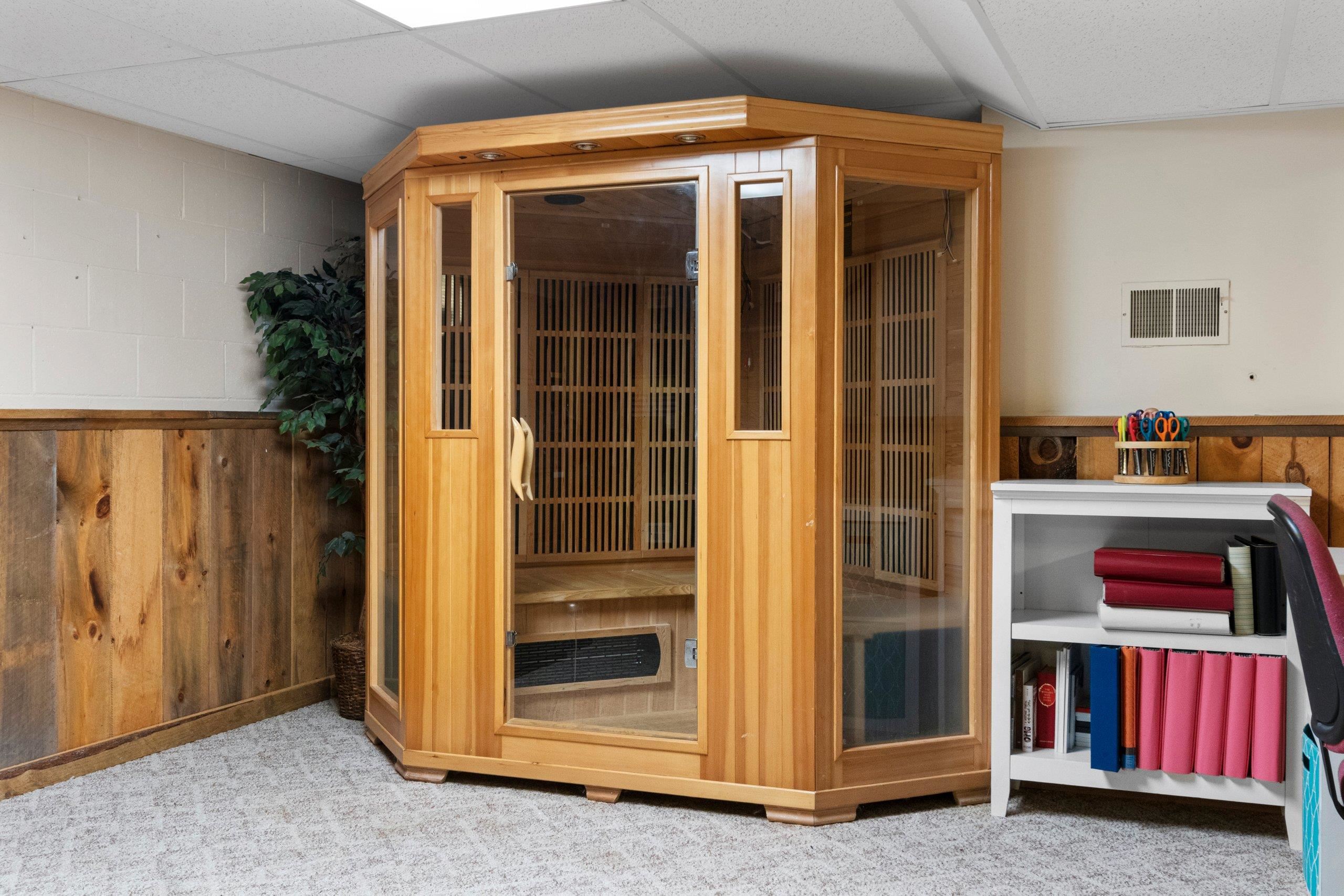 2439 West Point Road Green Bay, WI 54304 - Photo 47 of 79