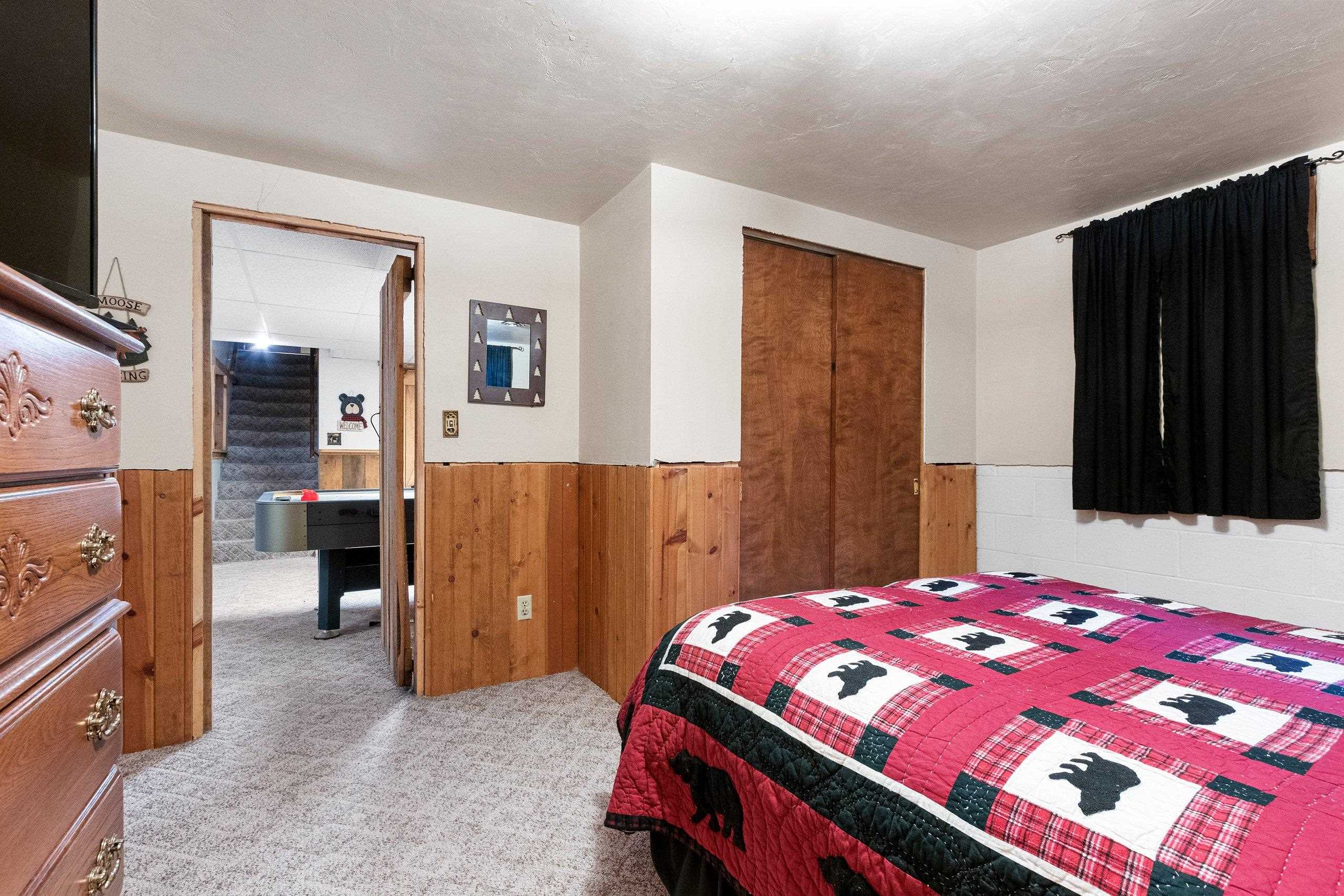 2439 West Point Road Green Bay, WI 54304 - Photo 50 of 79