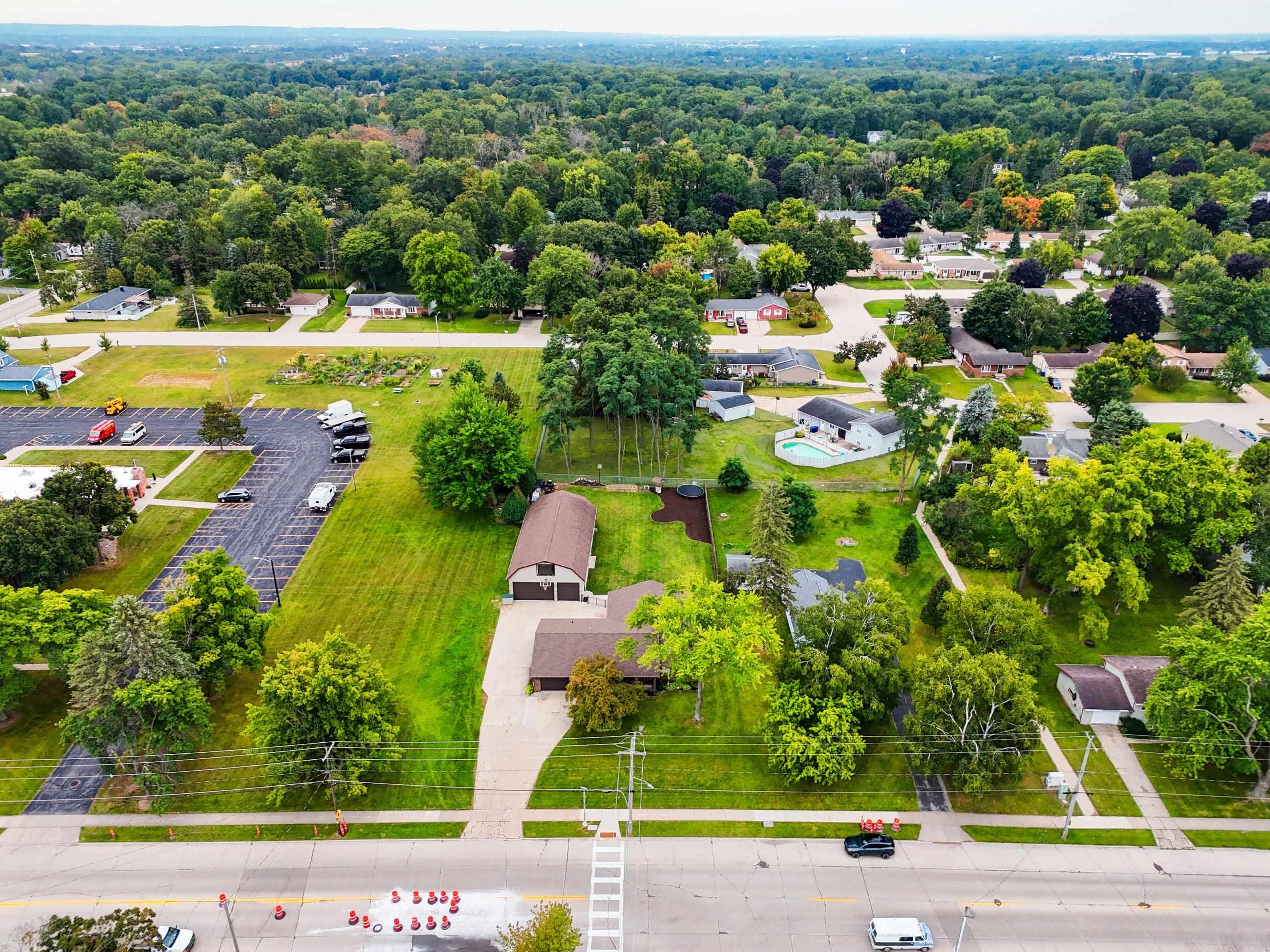 2439 West Point Road Green Bay, WI 54304 - Photo 70 of 79