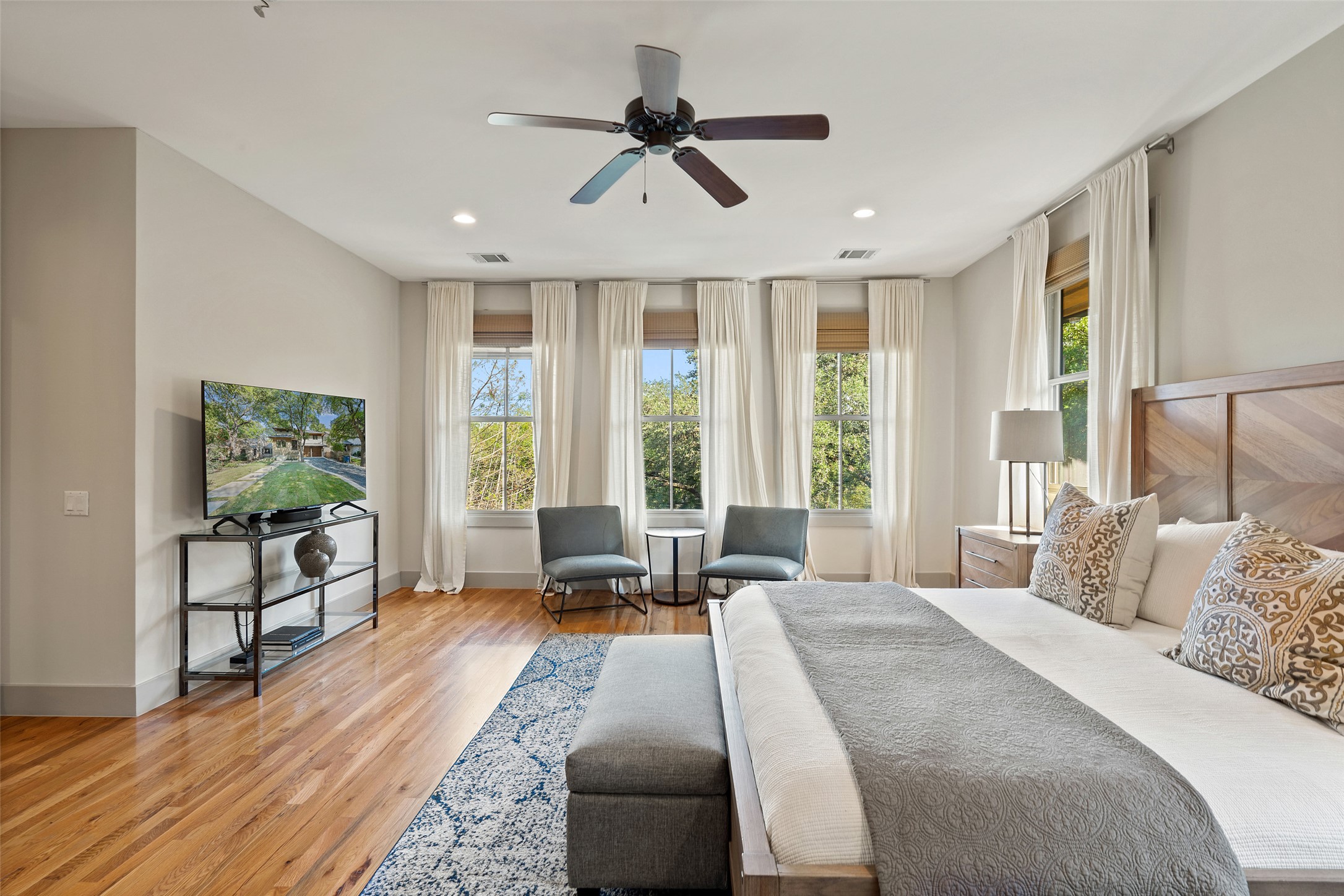 1907 McCall Road Austin, TX 78703 - Photo 23 of 35