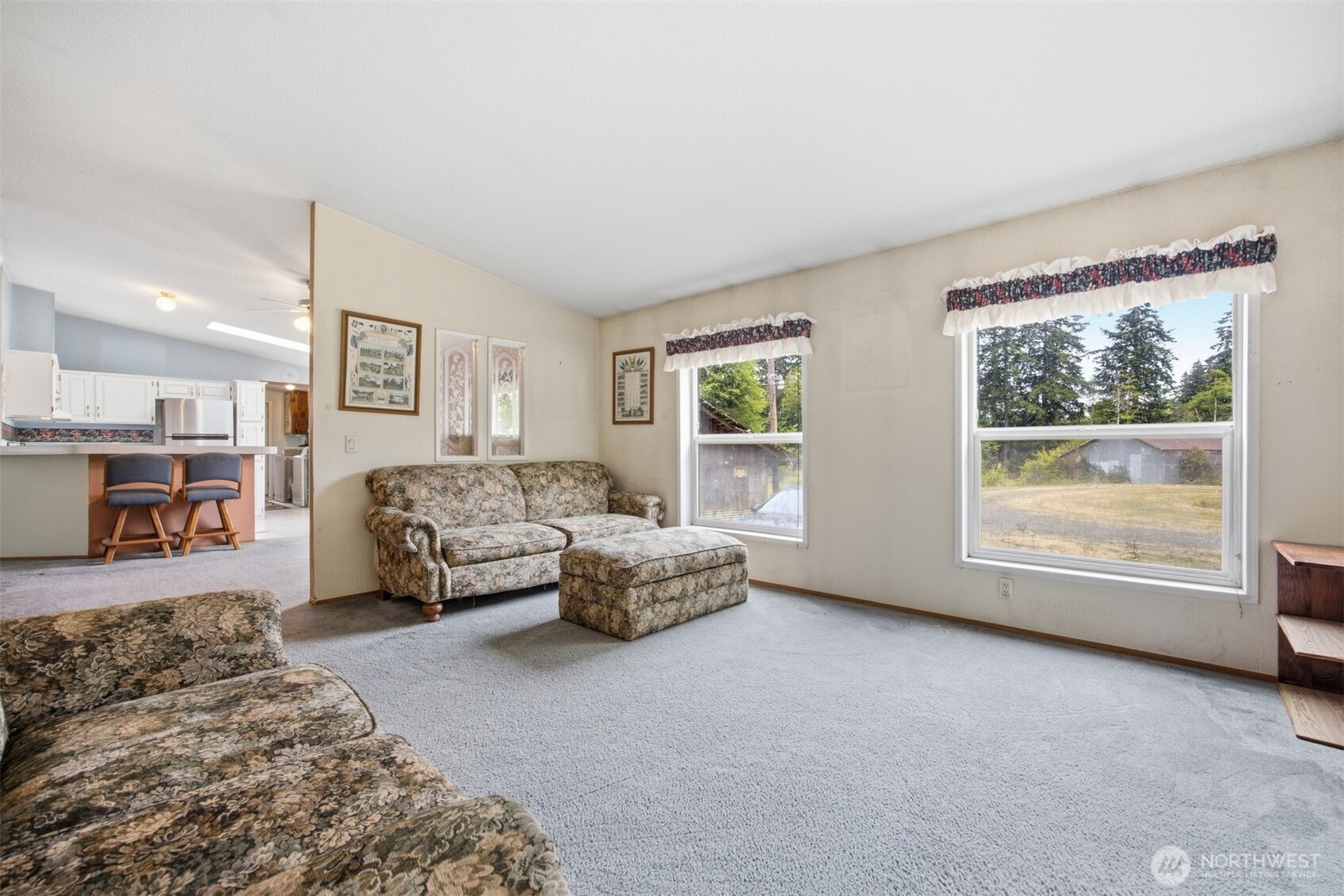 3908 Holtzheimer Trail Road Blaine, WA 98230 - Photo 17 of 40