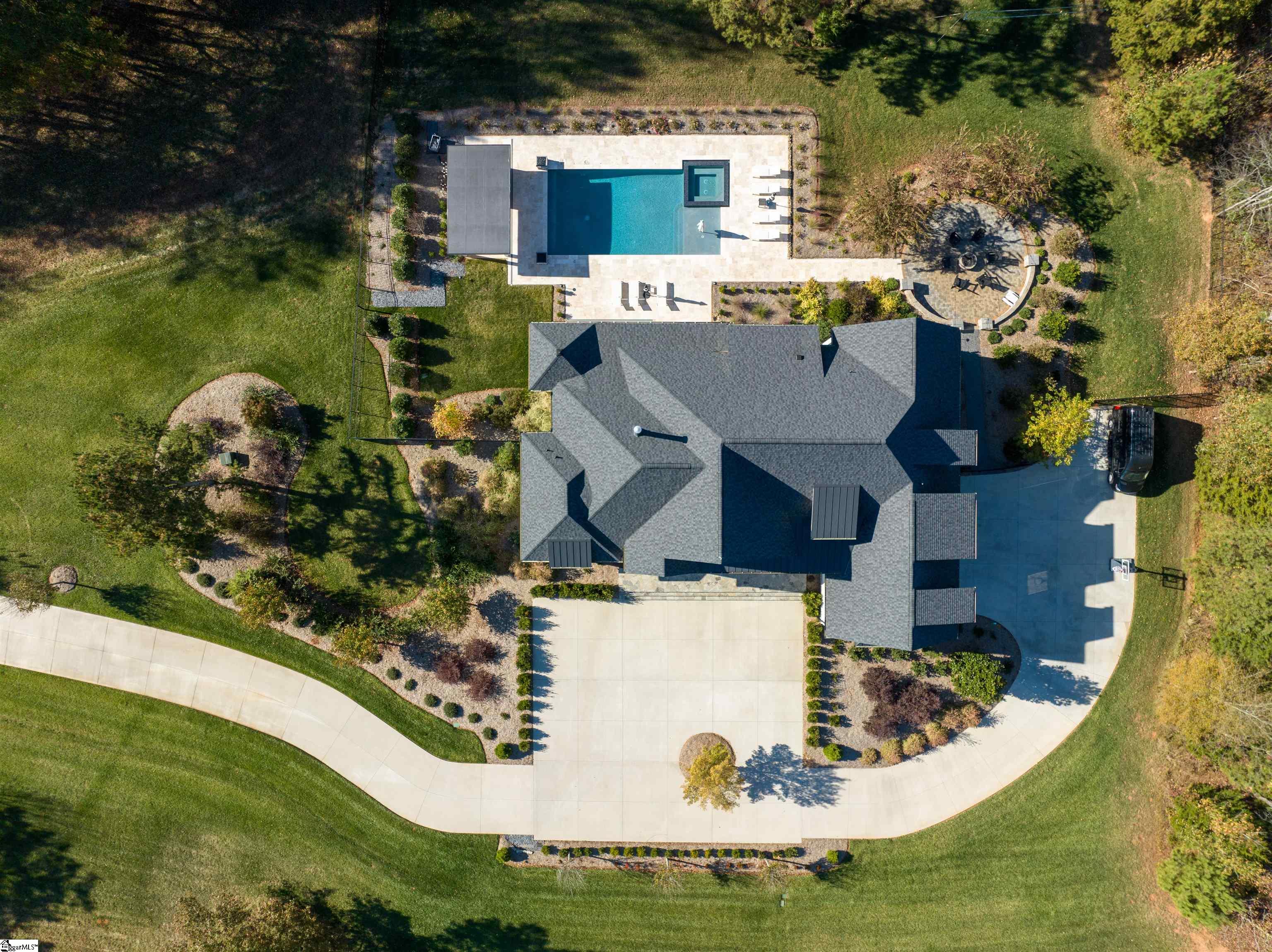 410 State Rd S-42-593 Greer, SC 29651 - Photo 9 of 36