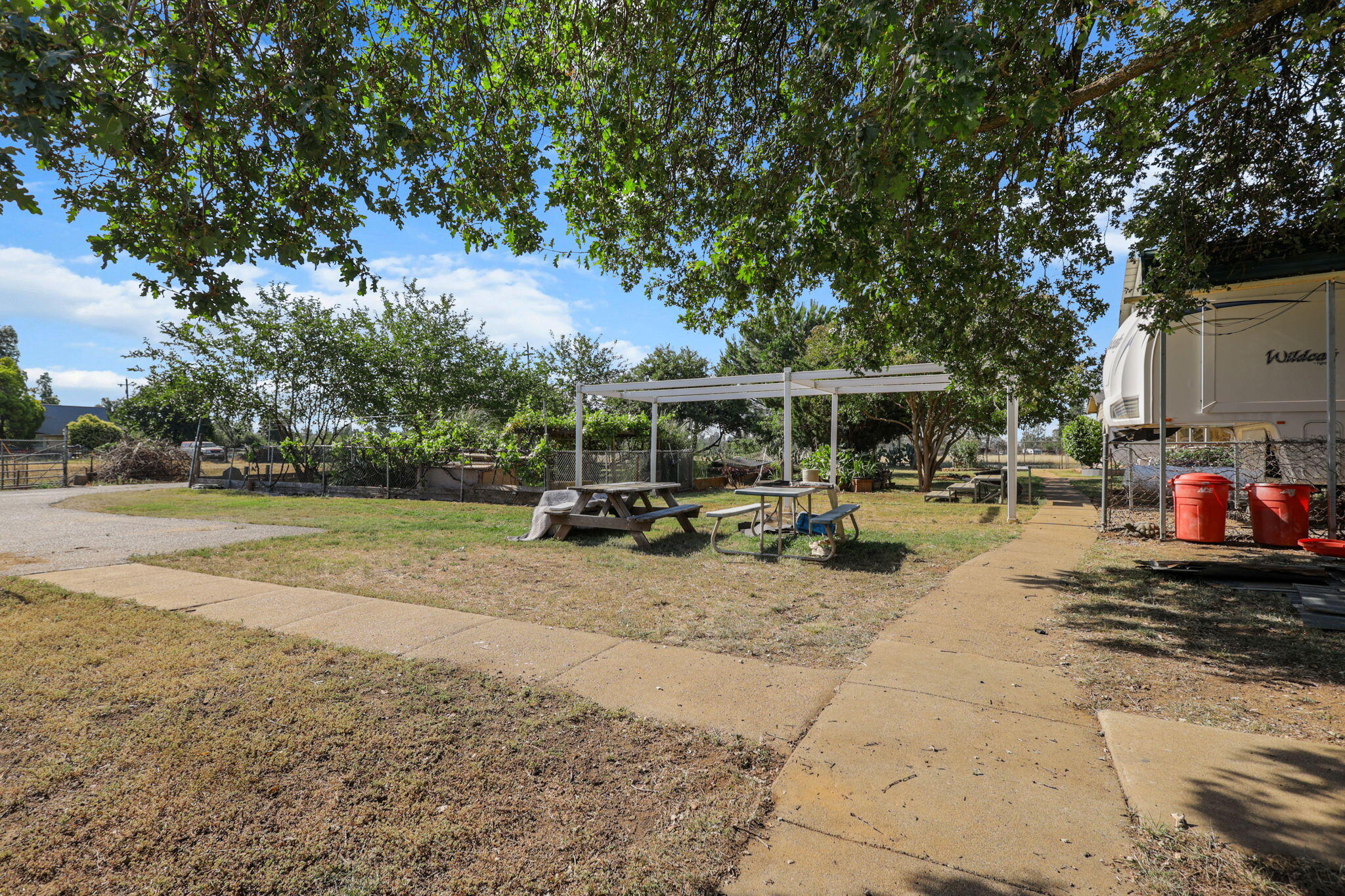 15680 Cloverdale Road Anderson, CA 96007 - Photo 4 of 27 yard