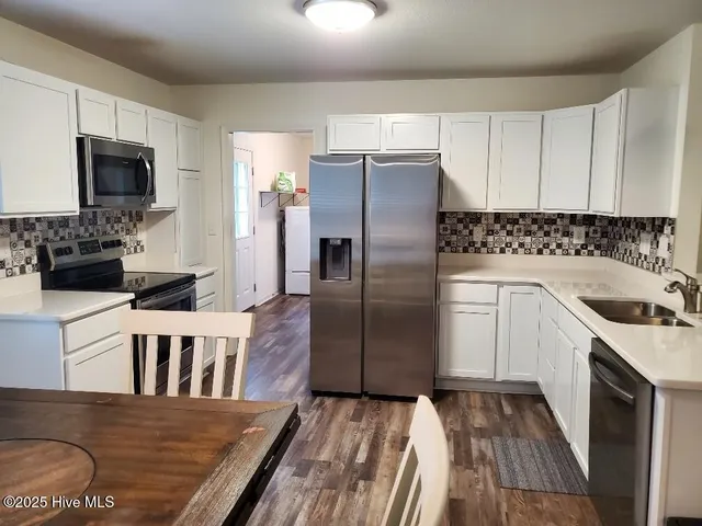 $2,225 | 1660 Warren Way, Elizabeth City, NC 27909