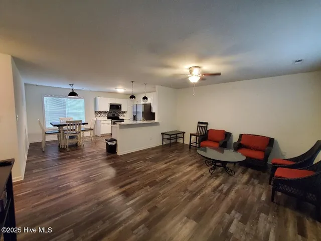 $2,225 | 1660 Warren Way, Elizabeth City, NC 27909