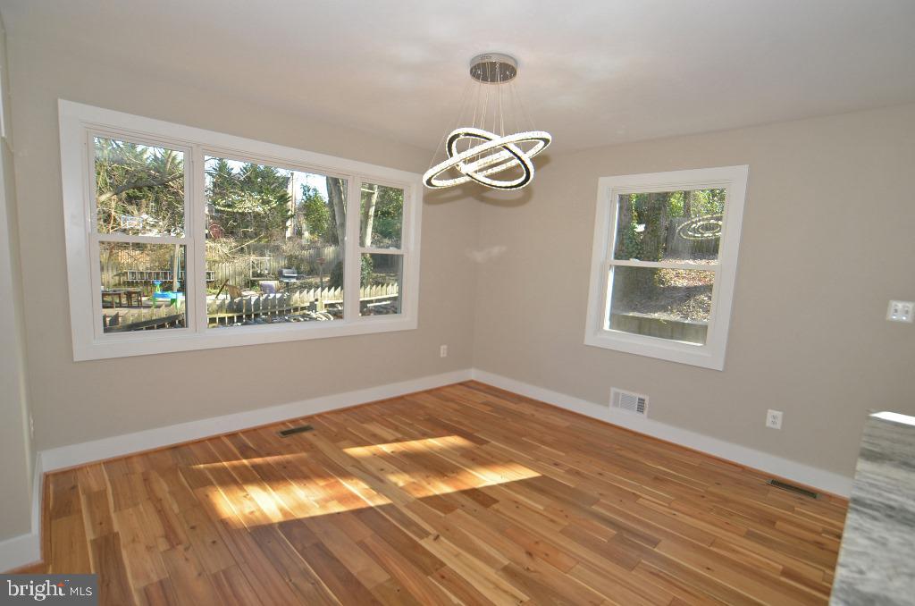 6121 Montrose Road Cheverly, MD 20785 - Photo 17 of 46 Dinning room