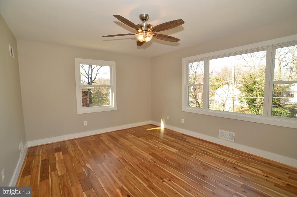 6121 Montrose Road Cheverly, MD 20785 - Photo 18 of 46 Bedroom Master