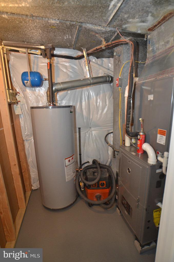 6121 Montrose Road Cheverly, MD 20785 - Photo 42 of 46 Utility room
