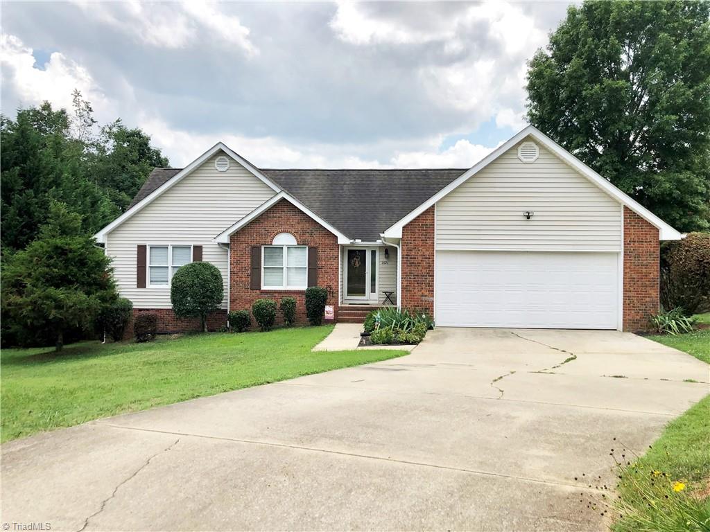2620 Northfork Terrace High Point, NC 27265 - Photo 1 of 31 Gallery Image 1