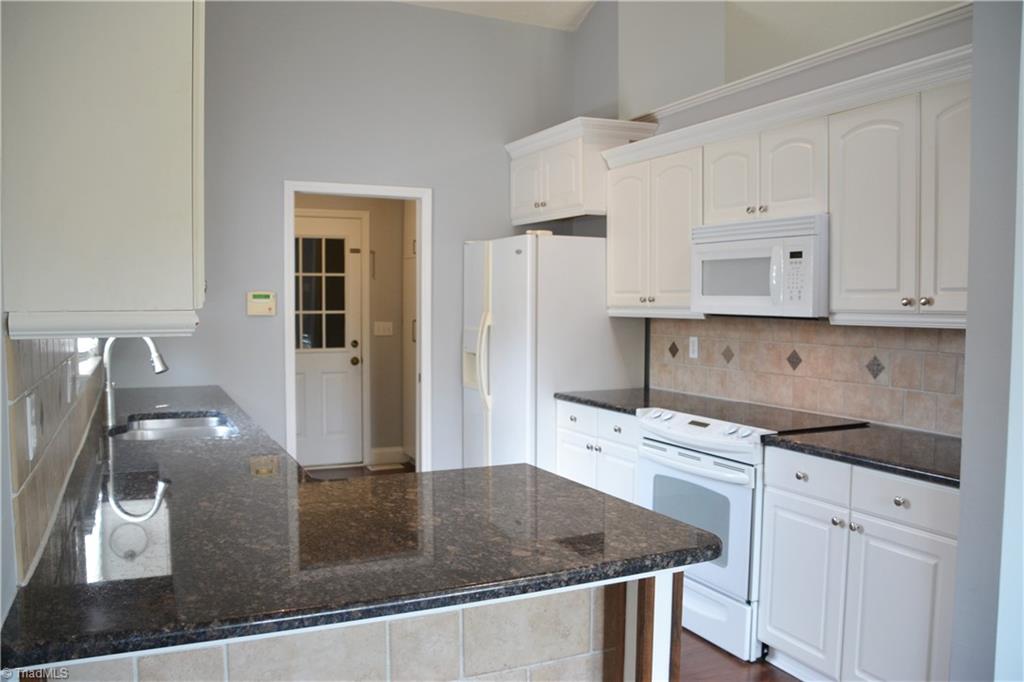 2620 Northfork Terrace High Point, NC 27265 - Photo 15 of 31 Gallery Image 15