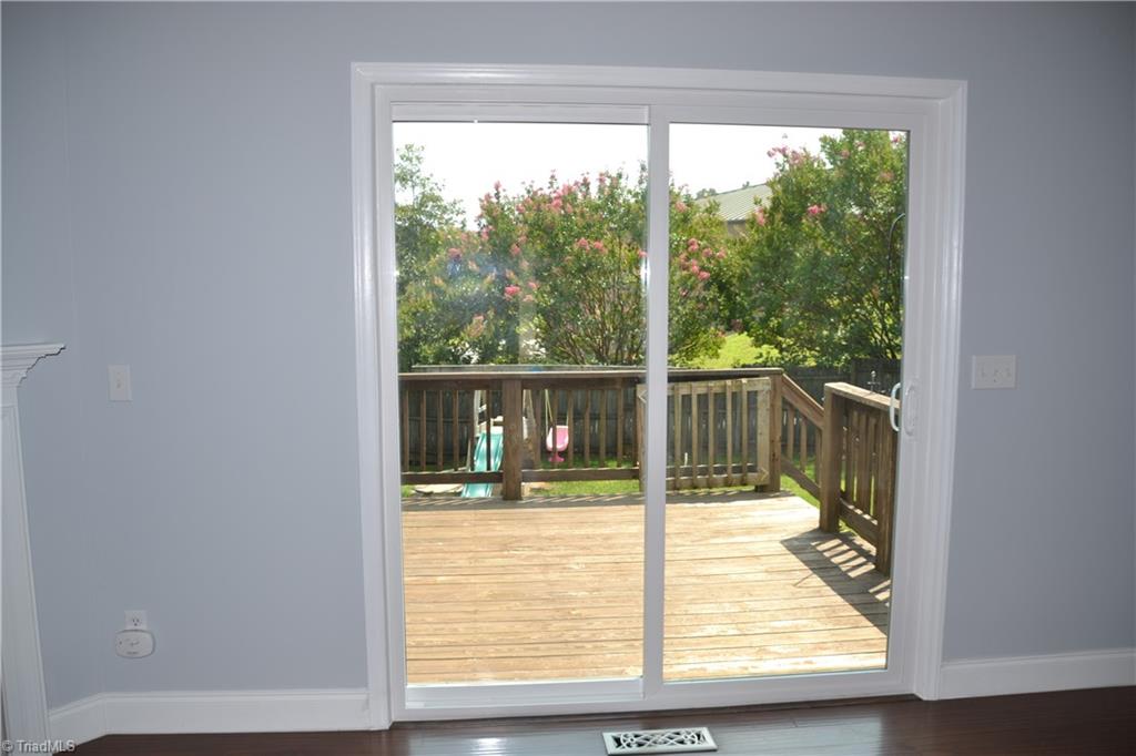 2620 Northfork Terrace High Point, NC 27265 - Photo 7 of 31 Gallery Image 7
