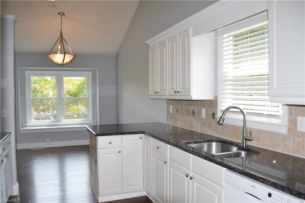 2620 Northfork Terrace High Point, NC 27265 - Photo 10 of 31 Gallery Image 10