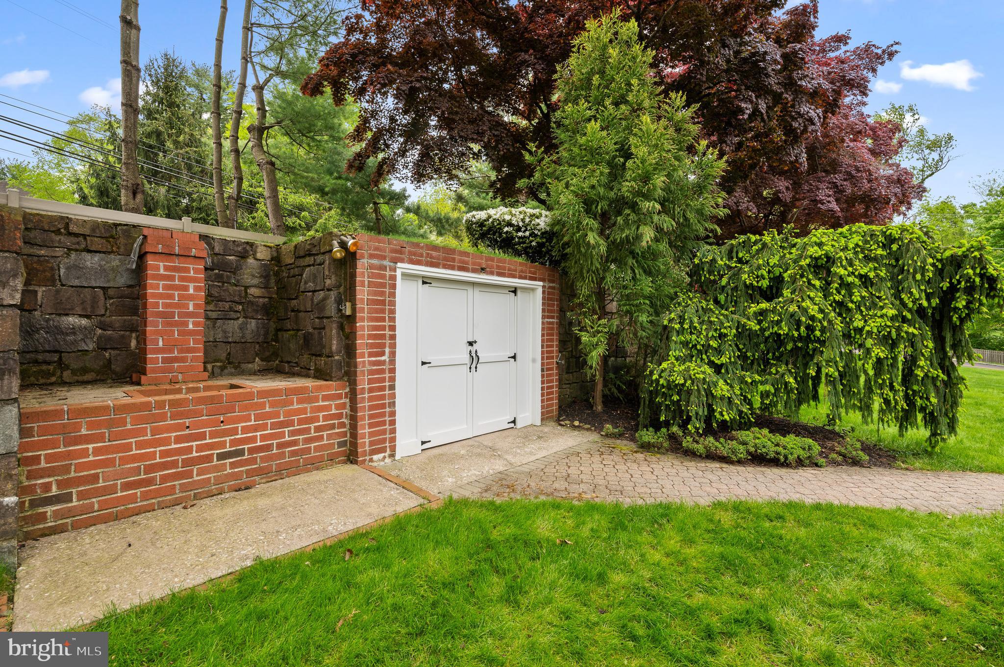 1101 Centennial Road Narberth, PA 19072 - Photo 43 of 45 Yard