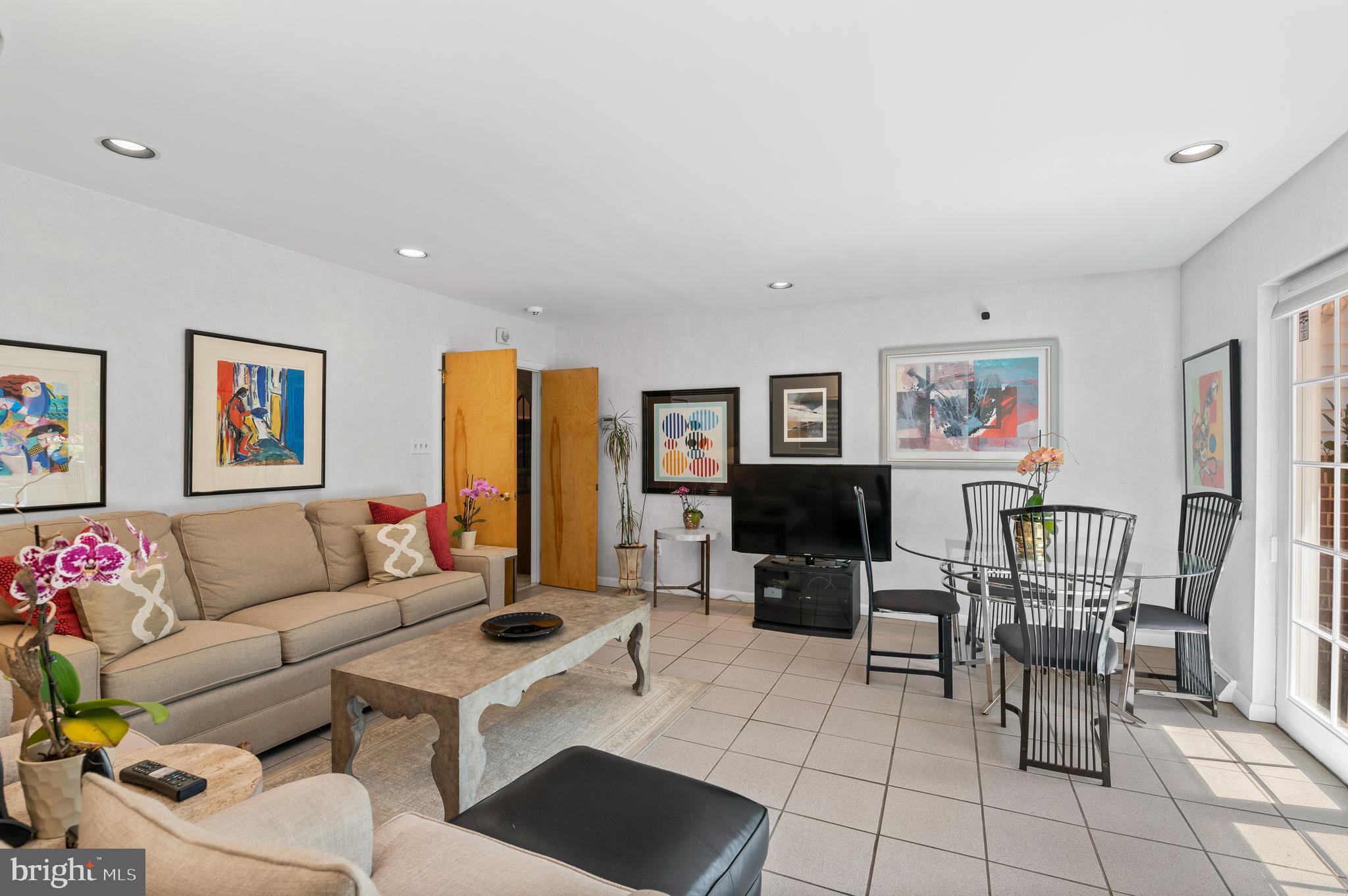 1101 Centennial Road Narberth, PA 19072 - Photo 6 of 45 Family Room