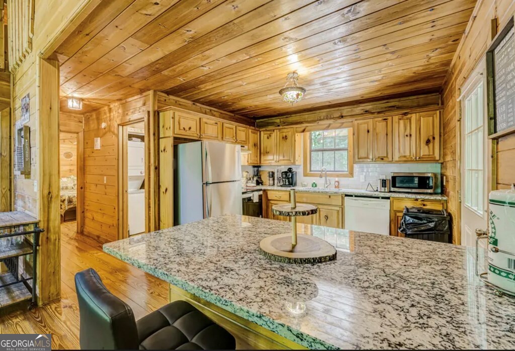 9947 Doublehead Gap Road Blue Ridge, GA 30513 - Photo 6 of 23