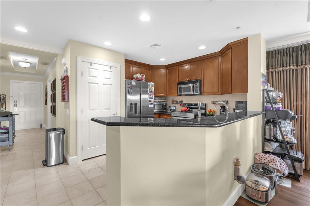 1364 Centre Ct Ridge Drive, Unit 101 Reunion, FL 34747 - Photo 4 of 41