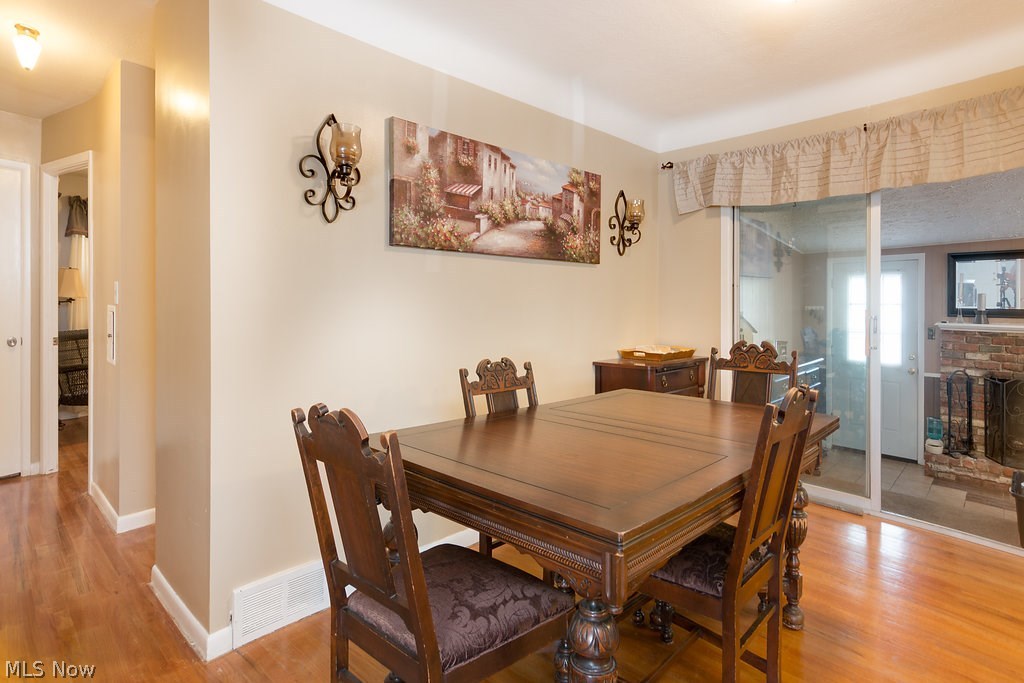 1145 Homestead Road Cleveland, OH 44121 - Photo 10 of 22