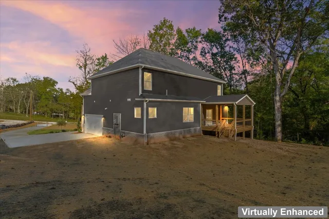 $950,000 | 1584 Frye Road, Columbia, TN 38401