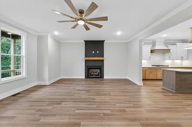 $950,000 | 1584 Frye Road, Columbia, TN 38401