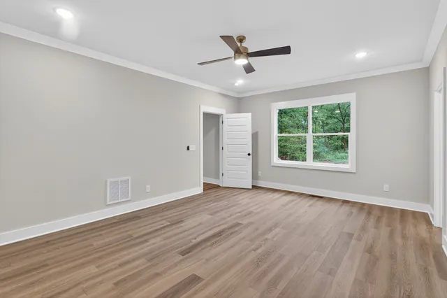 $950,000 | 1584 Frye Road, Columbia, TN 38401