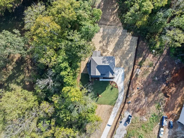 $950,000 | 1584 Frye Road, Columbia, TN 38401