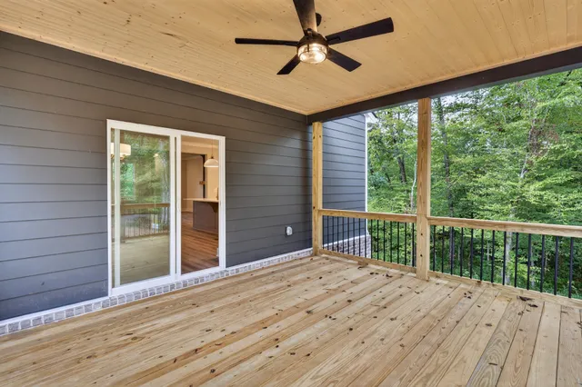 $950,000 | 1584 Frye Road, Columbia, TN 38401