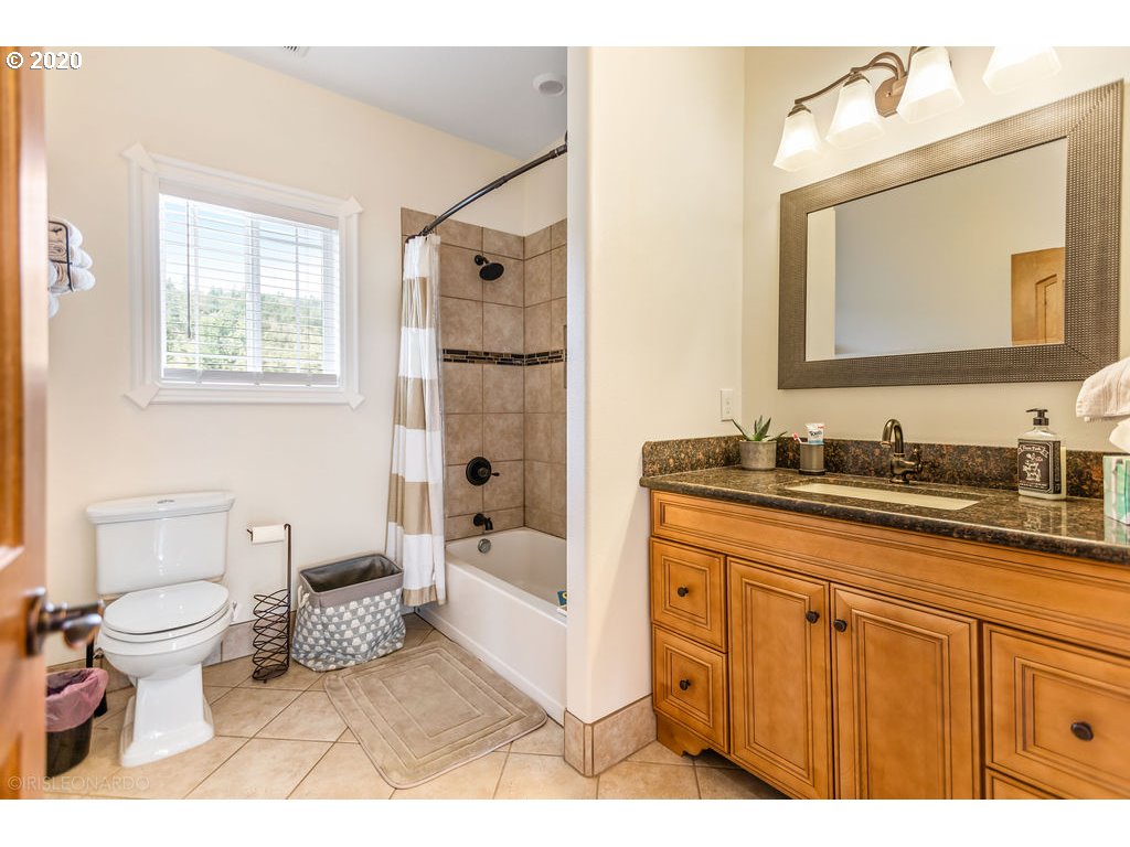 461 Southwest Park Street Camas, WA 98607 - Photo 16 of 32 Gallery Image 16