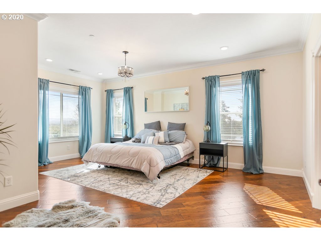 461 Southwest Park Street Camas, WA 98607 - Photo 17 of 32 Gallery Image 17