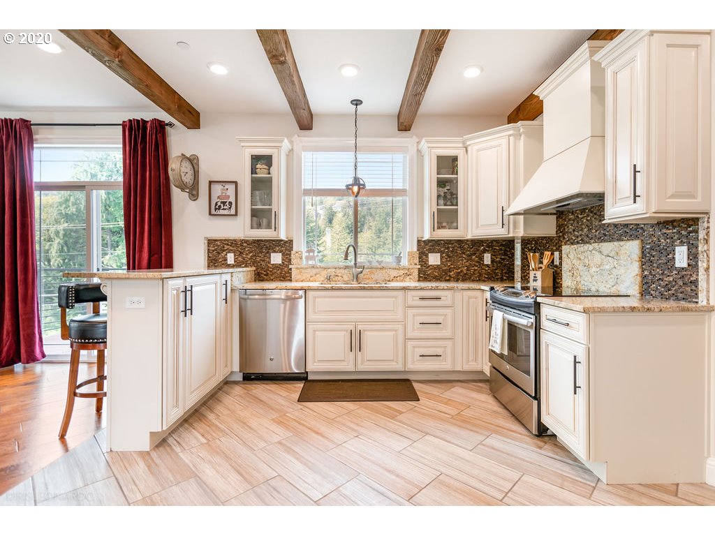 461 Southwest Park Street Camas, WA 98607 - Photo 10 of 32 Gallery Image 10