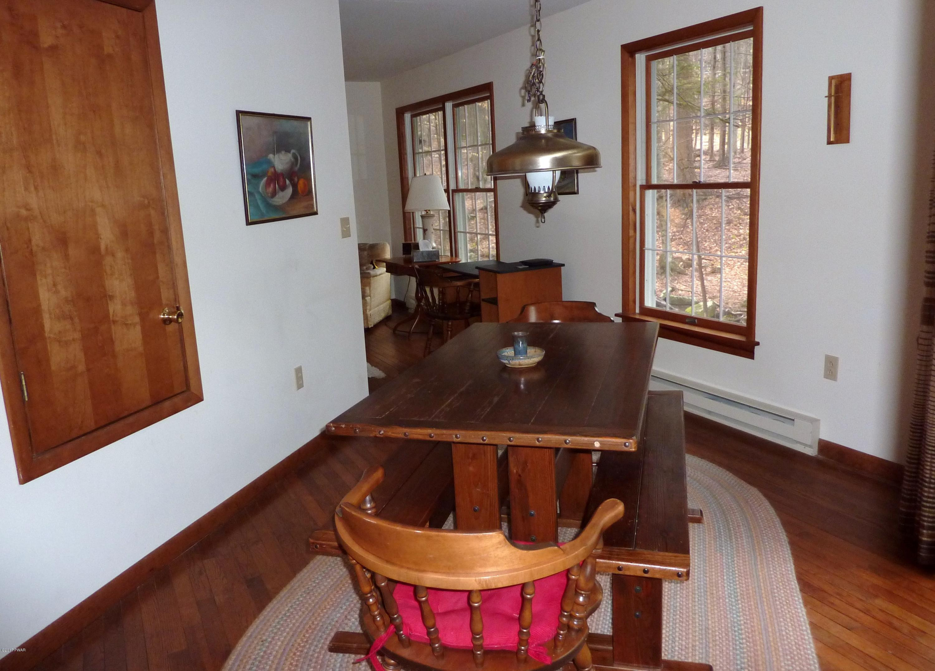 106 Cold Spring Lane Greentown, PA 18426 - Photo 10 of 44