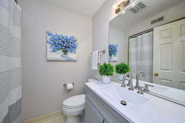 $875,000 | N030 North Mill Creek Drive, Geneva, IL 60134