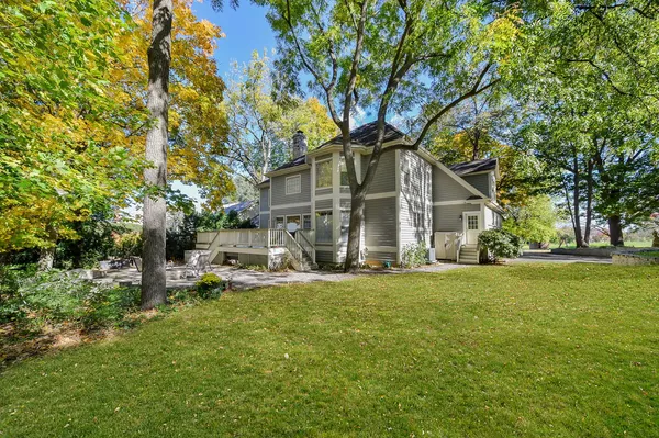 $875,000 | N030 North Mill Creek Drive, Geneva, IL 60134