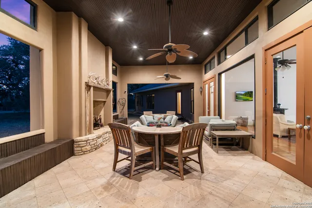 $2,500,000 | 4025 Marion Road, Marion, TX 78124