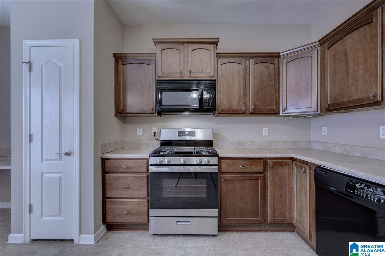6816 Valley Lane Leeds, AL 35094 - Photo 7 of 26
