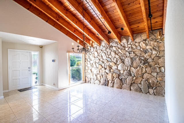 19527 Sea Pines Way Boca Raton, FL 33498 - Photo 3 of 18 BEAMS