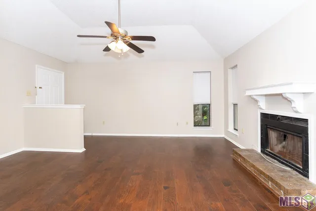$1,100 | 5120 Butter Creek Lane, Unit B5, Baton Rouge, LA 70809