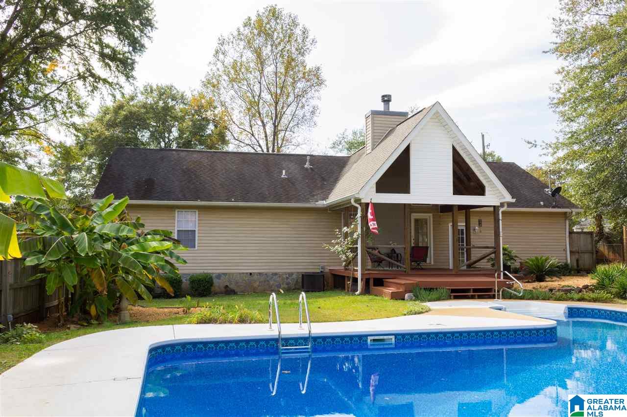 111 Hendricks Street Talladega, AL 35160 - Photo 7 of 21
