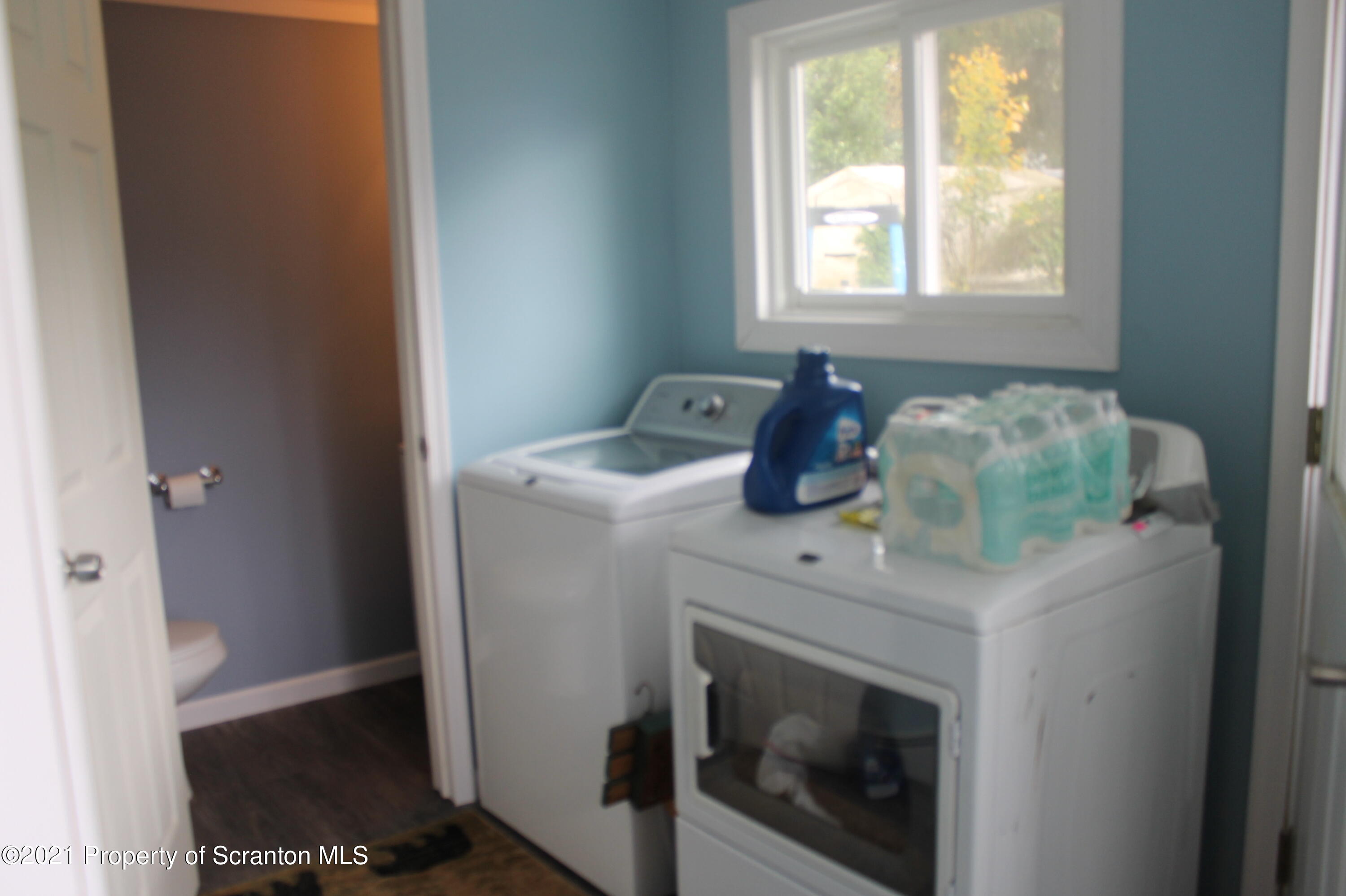1677 Highway 502 Moscow, PA 18444 - Photo 10 of 23 Gallery Image 10
