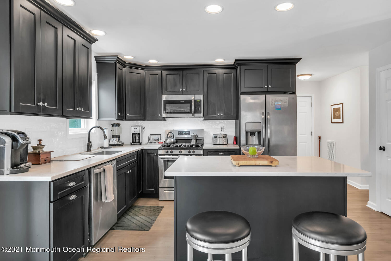 10 Manymind Avenue Atlantic Highlands, NJ 07716 - Photo 6 of 45 10 Manymind Ave Atlantic-large-018-007-4