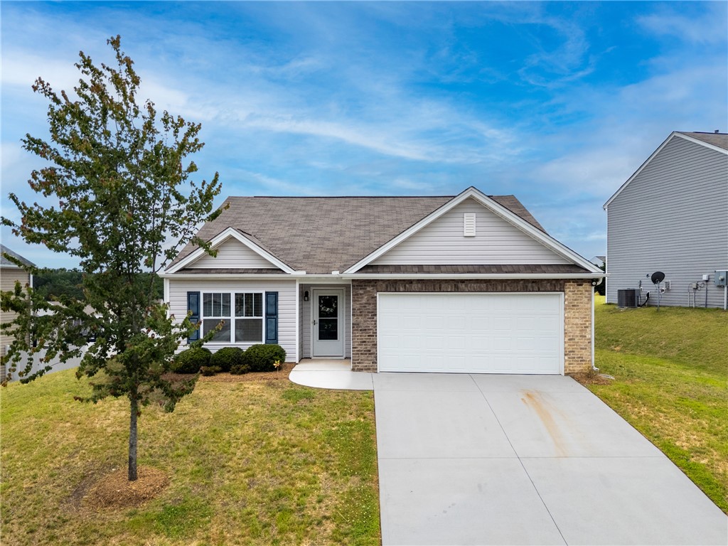 27 Karkinnen Court Pendleton, SC 29670 - Photo 3 of 32
