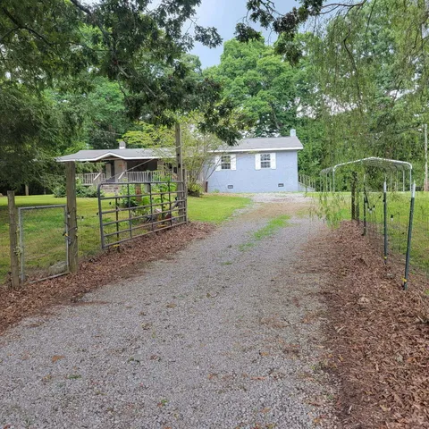$155,000 | 165 Standerford Road, Graysville, TN 37338