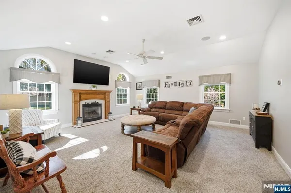 $849,900 | 165 Page Drive, Oakland, NJ 07436