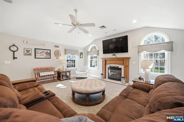 $849,900 | 165 Page Drive, Oakland, NJ 07436