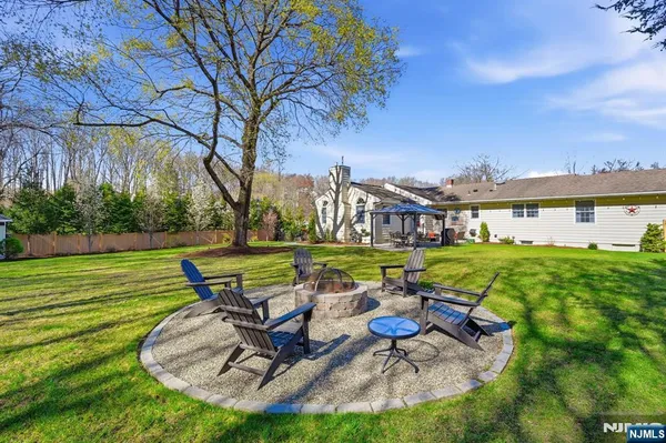 $849,900 | 165 Page Drive, Oakland, NJ 07436